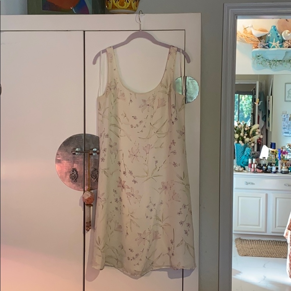 Oscar by Oscar de la Renta 100% silk Dress